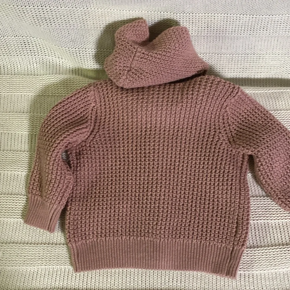 Old Navy button up sweater dusty rose color